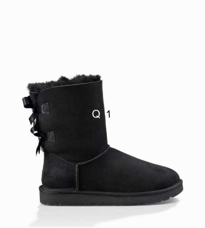 Picture of UGG Shoes _SKUUGGsz35-40ML010619749